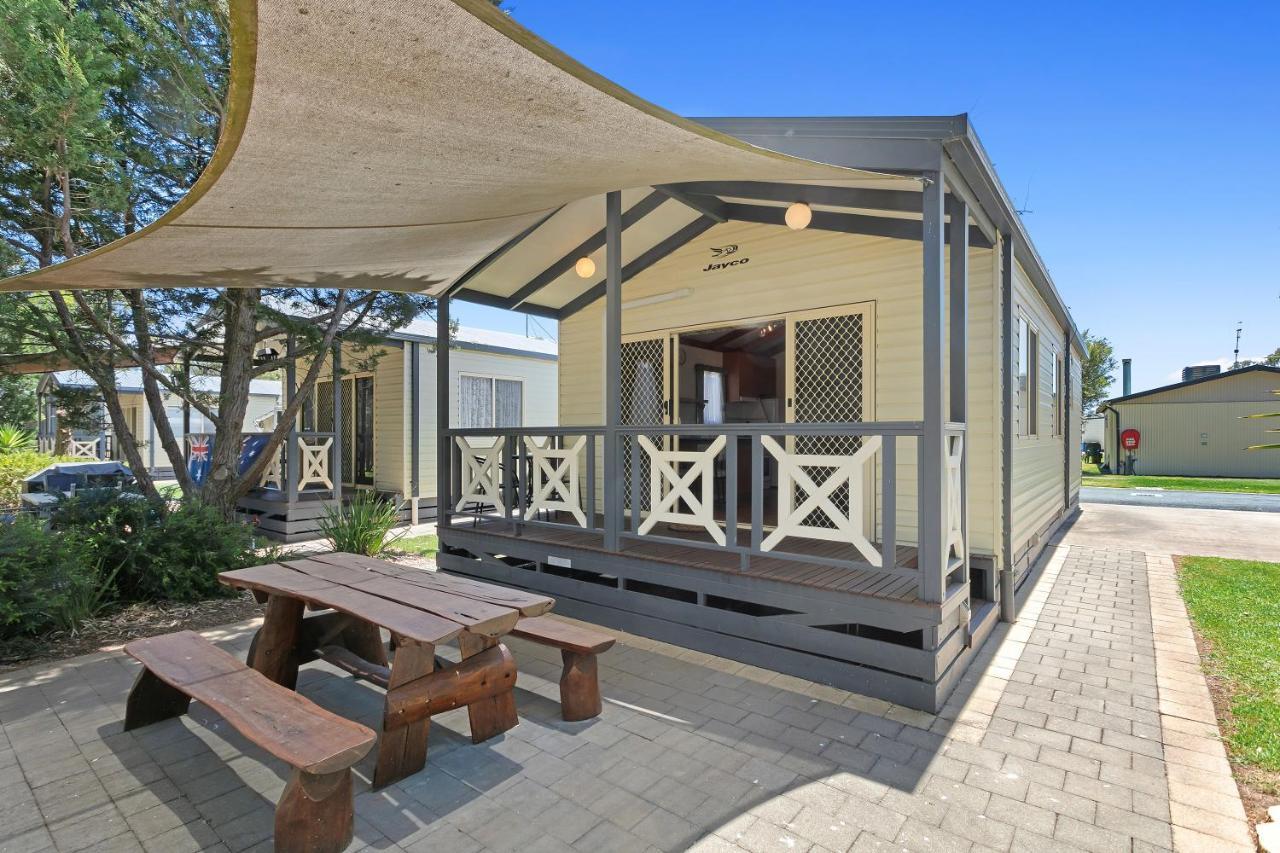 Big4 Moama Holiday Park Экстерьер фото