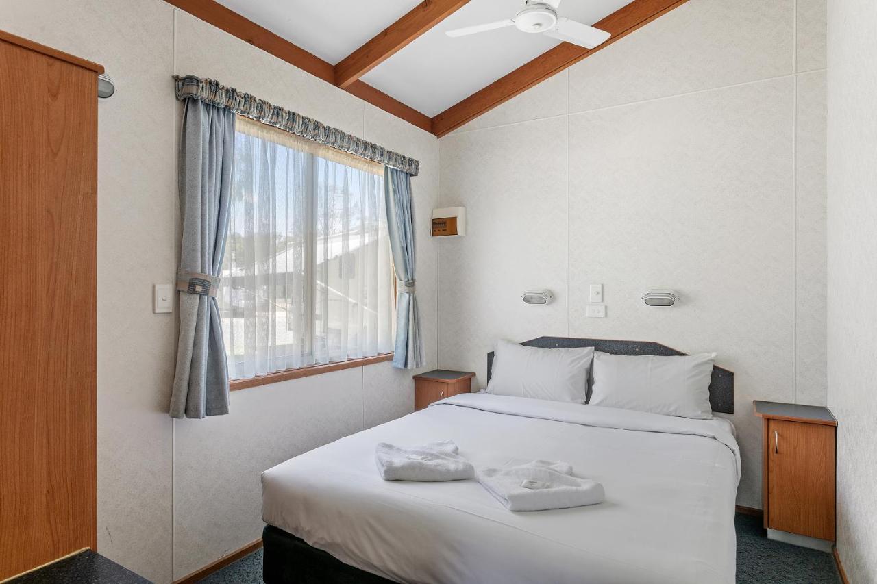 Big4 Moama Holiday Park Экстерьер фото