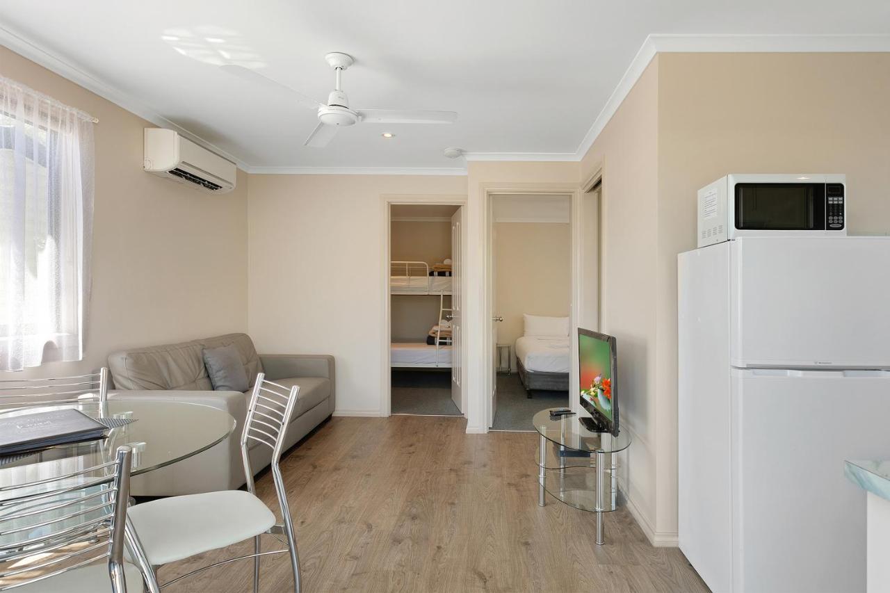 Big4 Moama Holiday Park Экстерьер фото