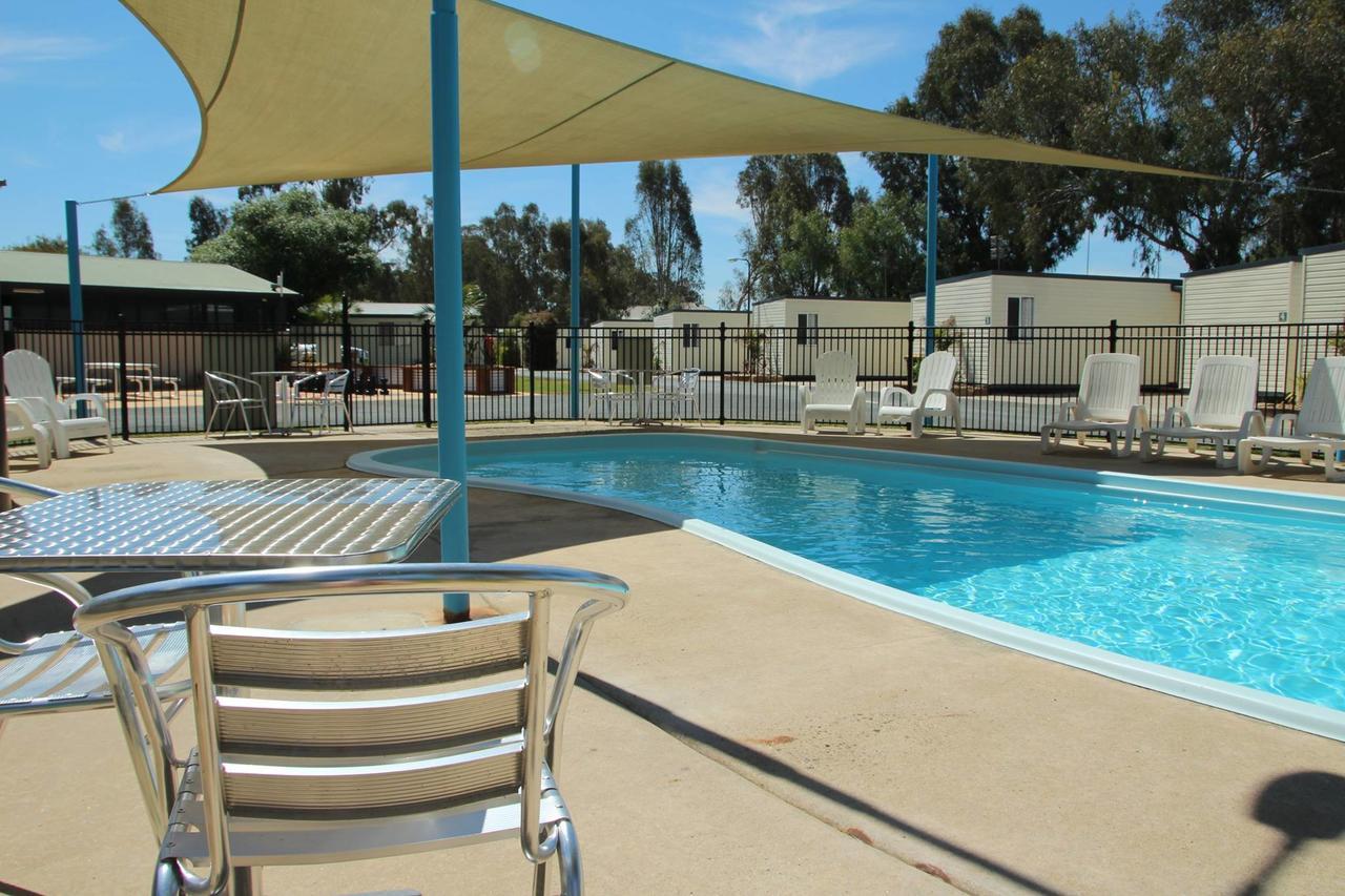 Big4 Moama Holiday Park Экстерьер фото